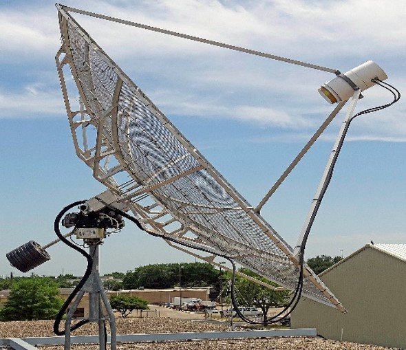 SEQ Figure \* ARABIC 2 Dish antenna and one of the GNSS antennas